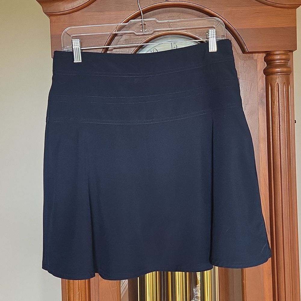 IZOD Skort